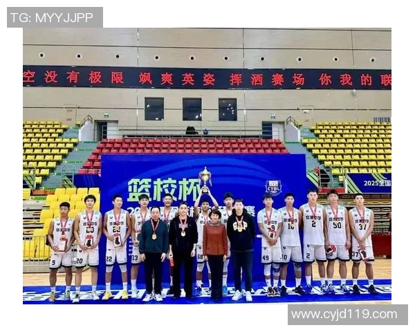 上海篮球队以92分高居世锦赛积分榜首位展现强劲实力