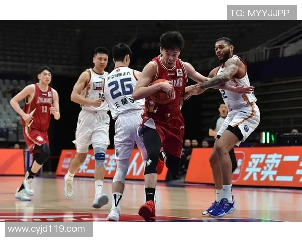 南京篮球队与上海篮球队赛后状态分析与表现评估